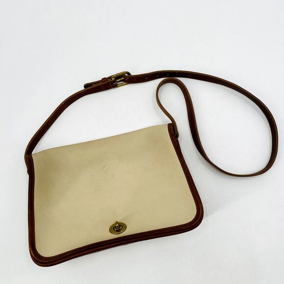 Vintage Leather Cream Brown Trim Fold over Shoulder bag - Picture 2 of 7